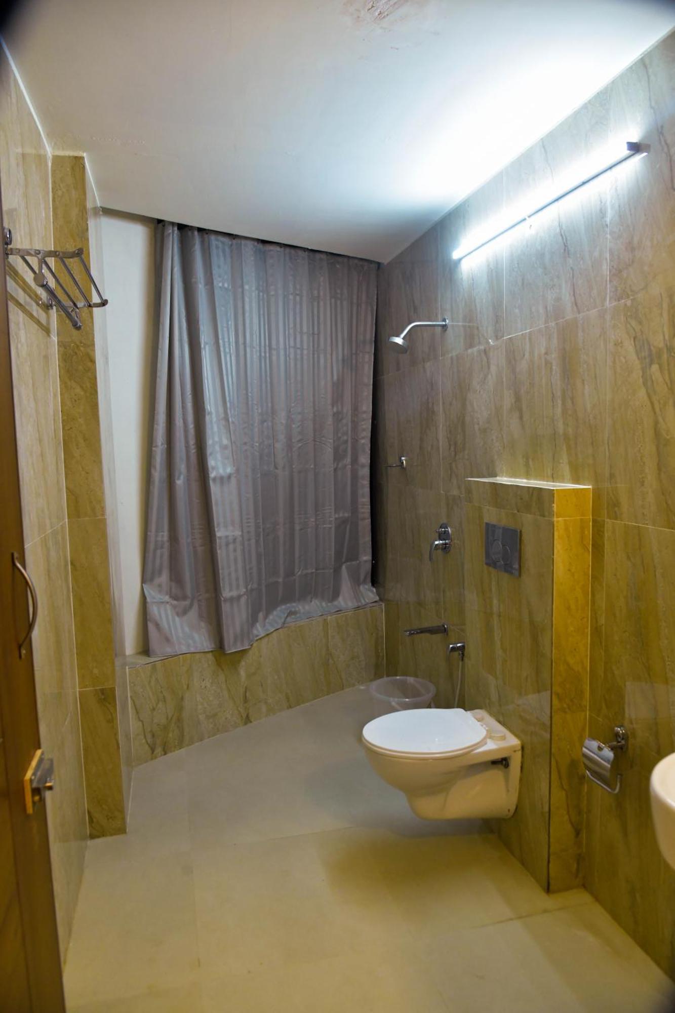 Hotel Ashooka Inn Γκαντχιναγκάρ Εξωτερικό φωτογραφία