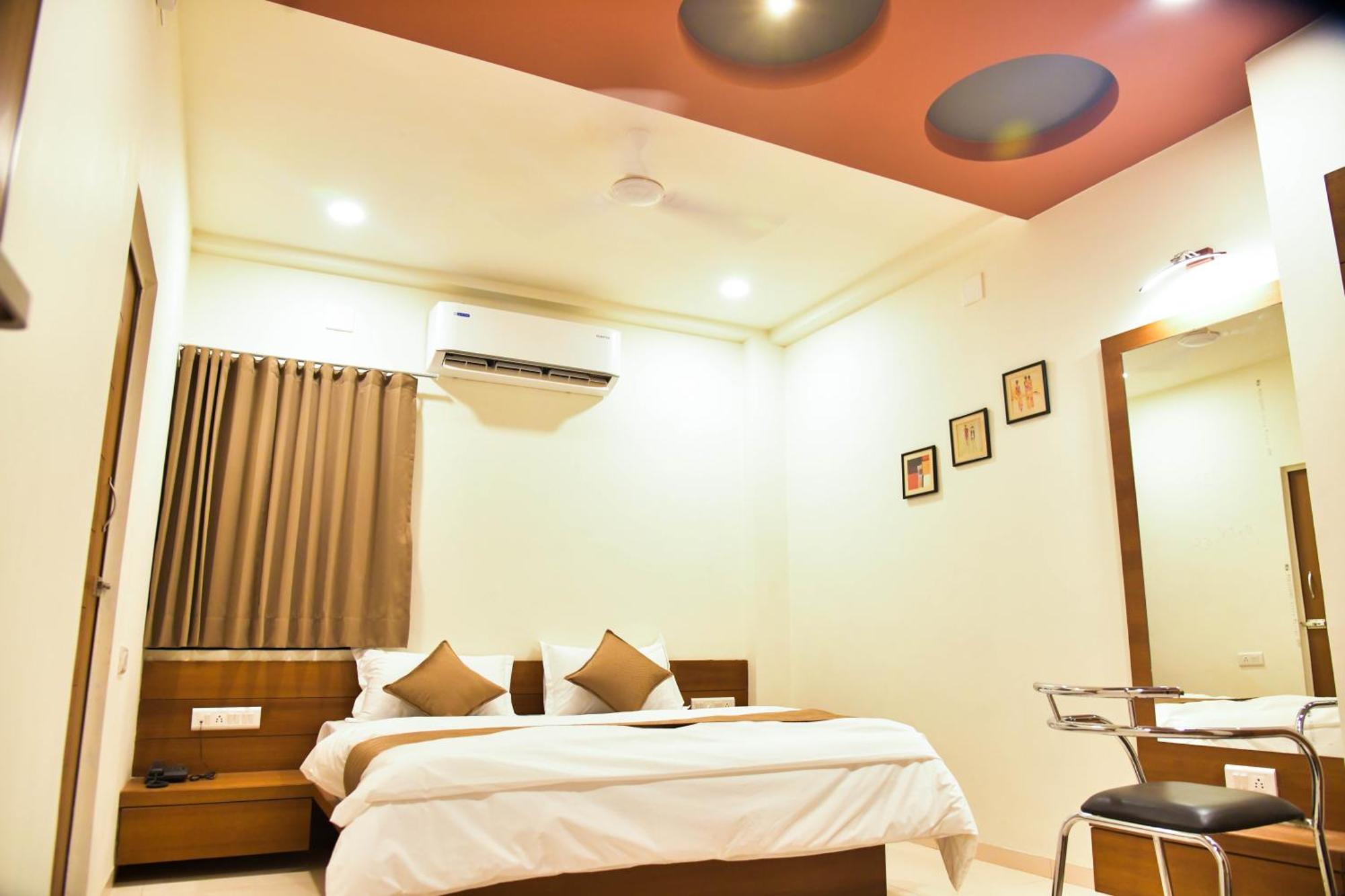Hotel Ashooka Inn Γκαντχιναγκάρ Εξωτερικό φωτογραφία
