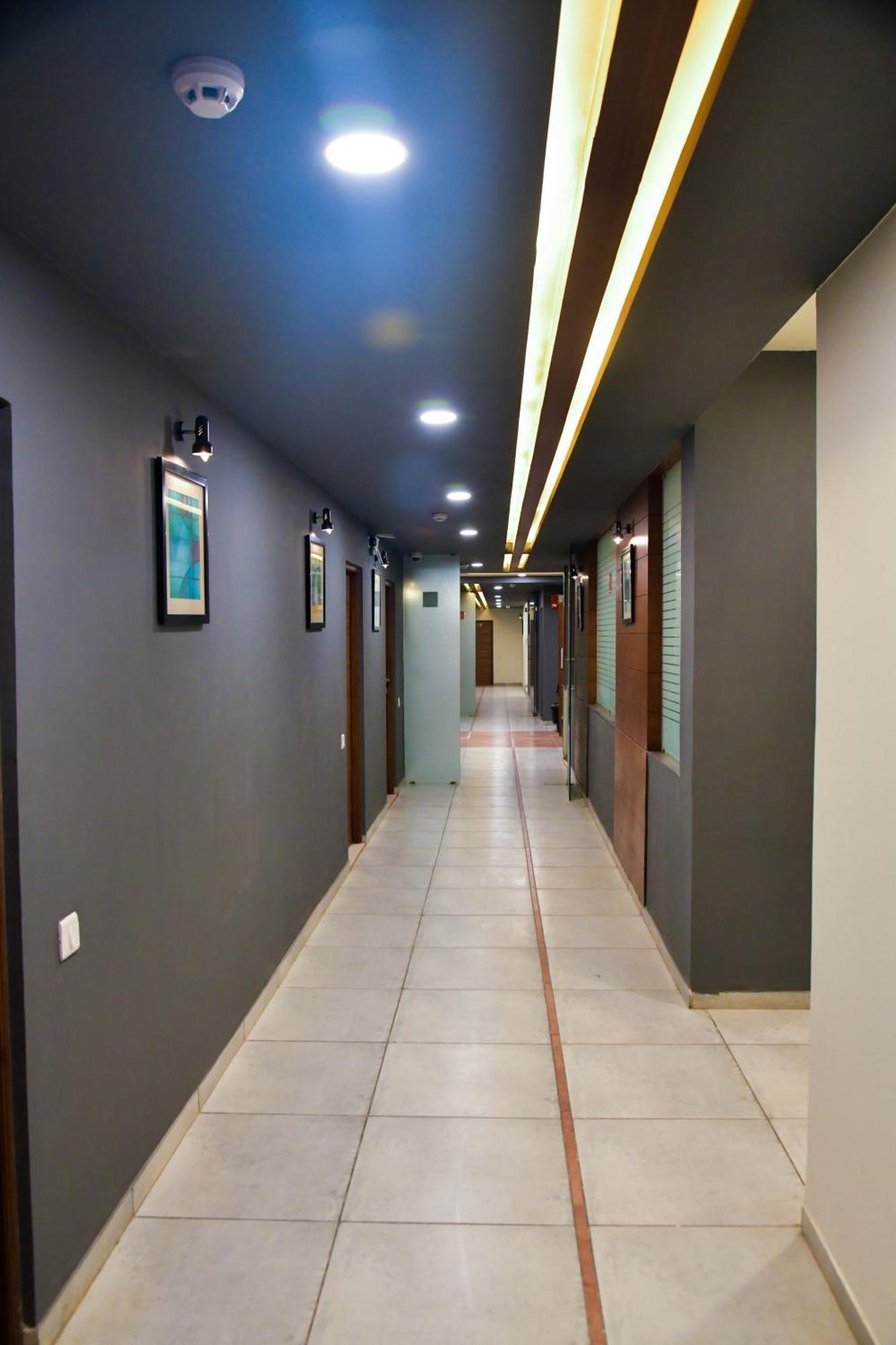 Hotel Ashooka Inn Γκαντχιναγκάρ Εξωτερικό φωτογραφία