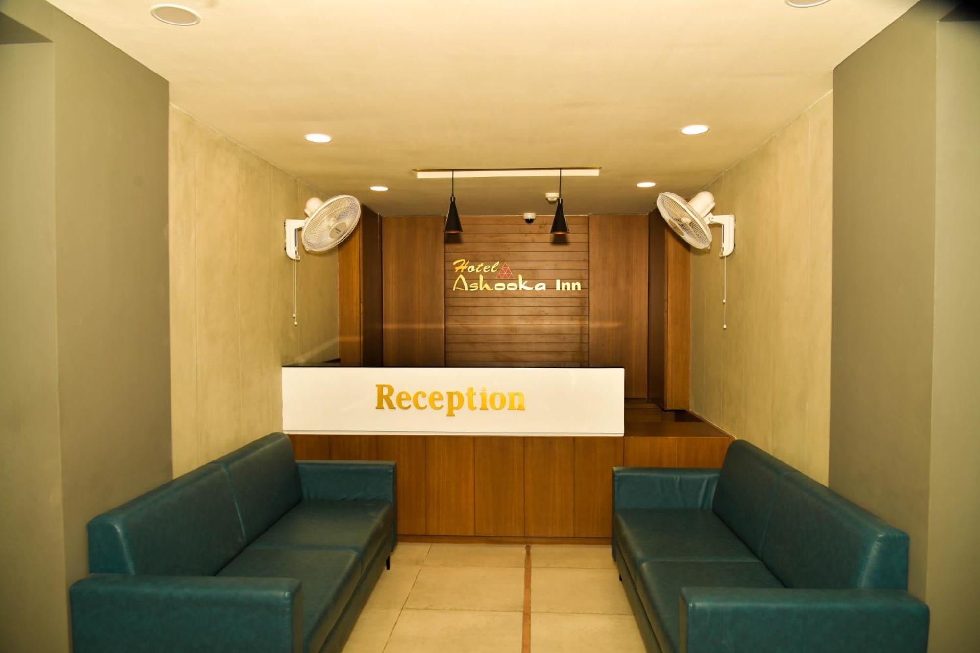 Hotel Ashooka Inn Γκαντχιναγκάρ Εξωτερικό φωτογραφία