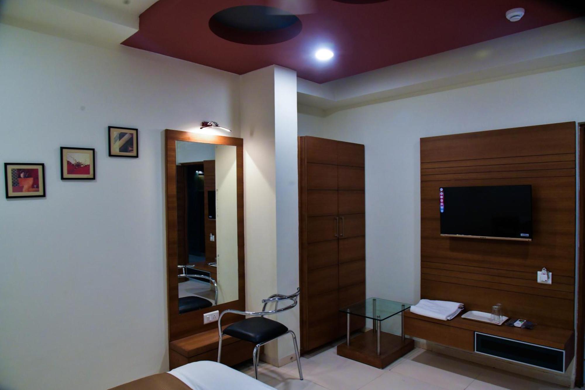 Hotel Ashooka Inn Γκαντχιναγκάρ Εξωτερικό φωτογραφία