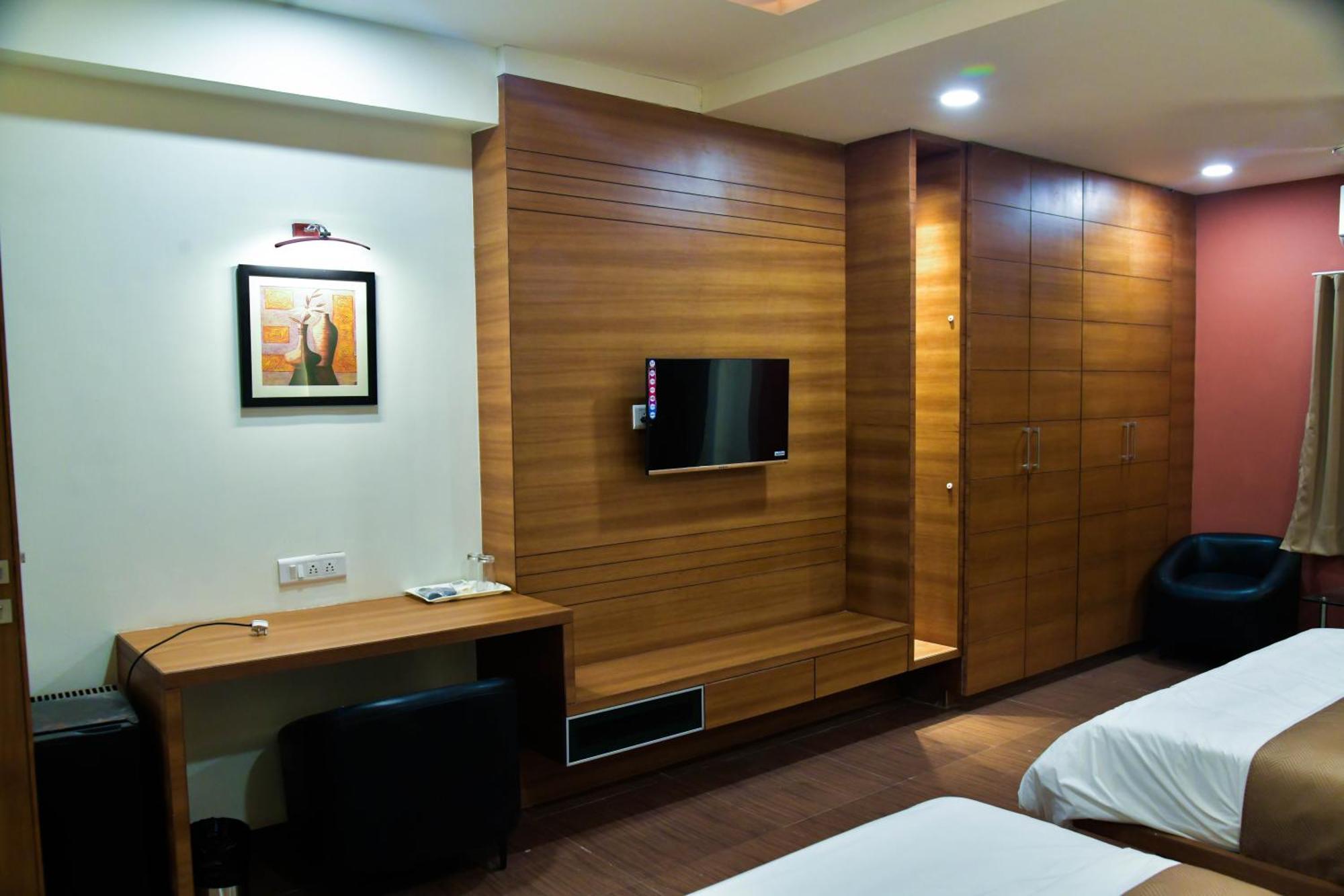 Hotel Ashooka Inn Γκαντχιναγκάρ Εξωτερικό φωτογραφία