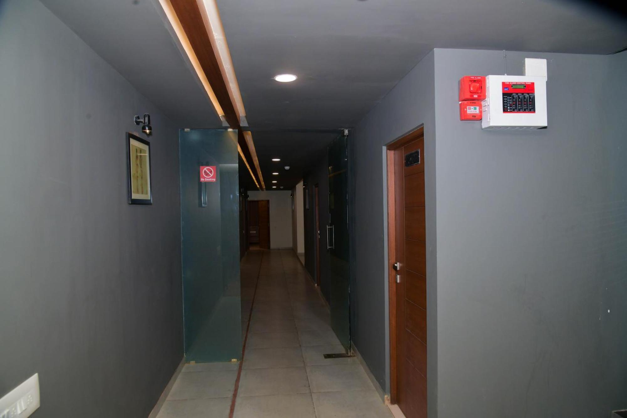 Hotel Ashooka Inn Γκαντχιναγκάρ Εξωτερικό φωτογραφία